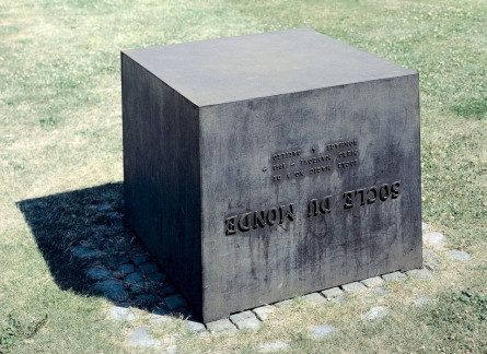 Piero Manzoni, Base of the World, 1961